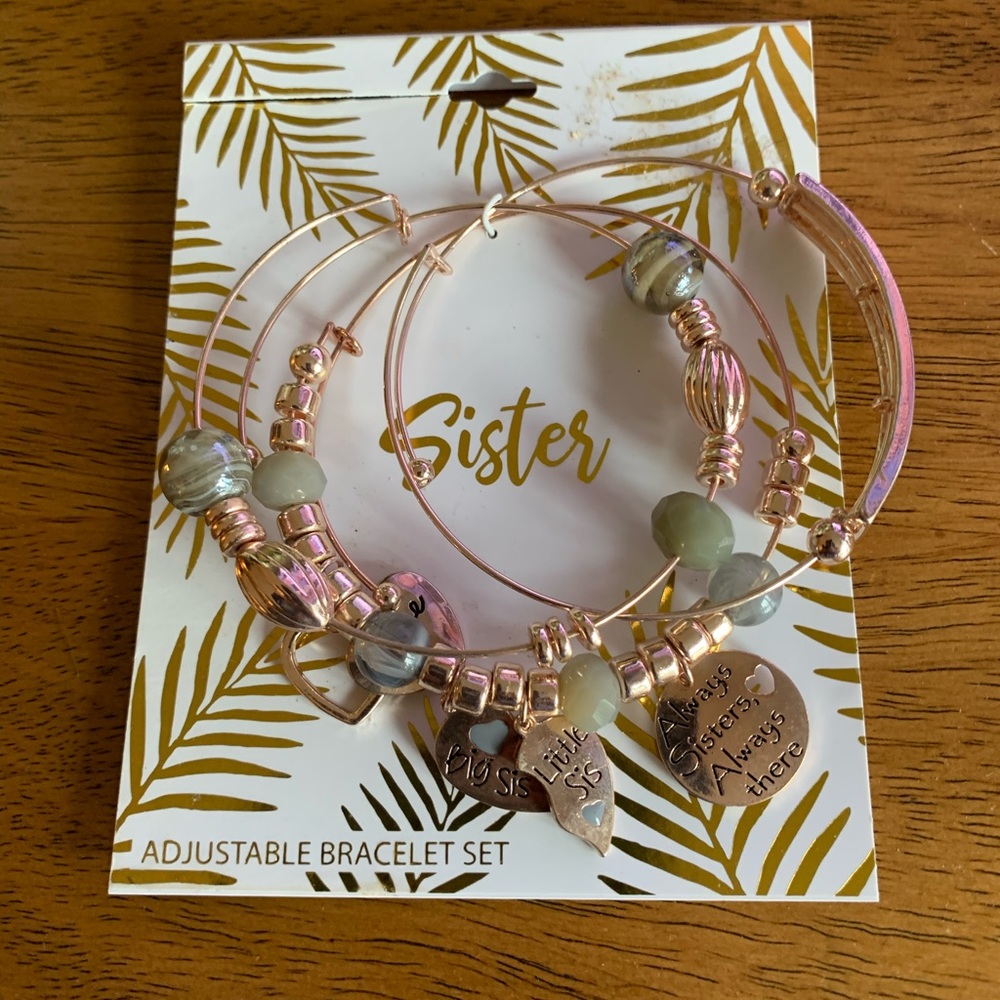 Bracelet bangles